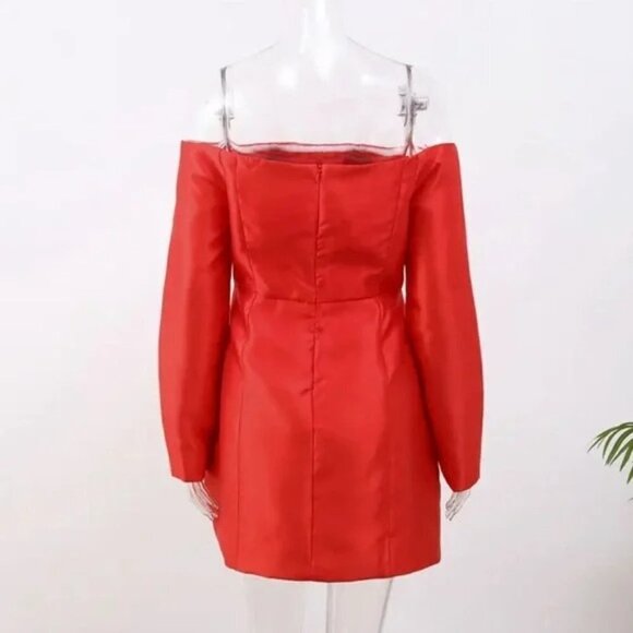 Sexy & Classy Red Dress Size Medium New - Picture 10 of 11